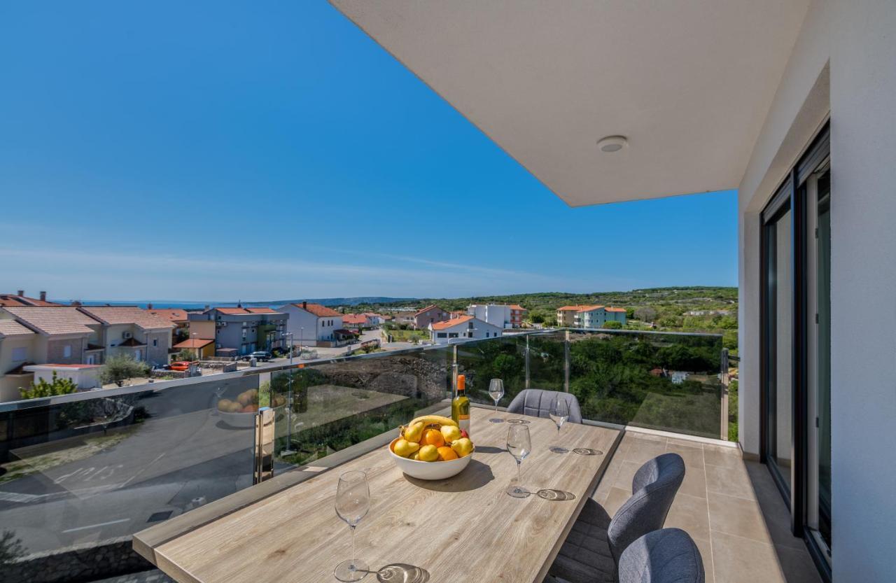 Appartment Divine Krk Town Bagian luar foto