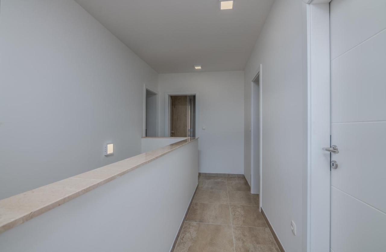 Appartment Divine Krk Town Bagian luar foto